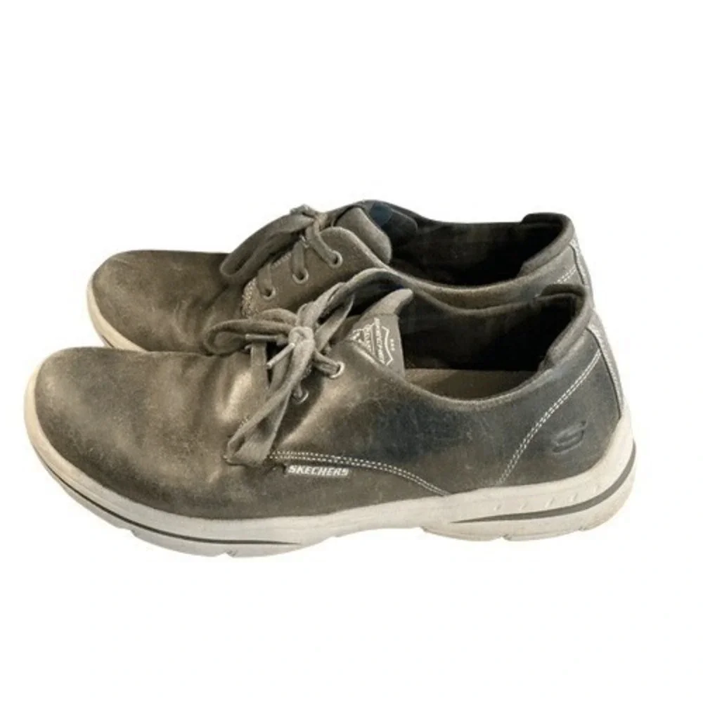 Sketchers Relaxed Fit Air-Cooled Memory Foam Gray Leather Shoes Mens‎ 8.5 Tennis